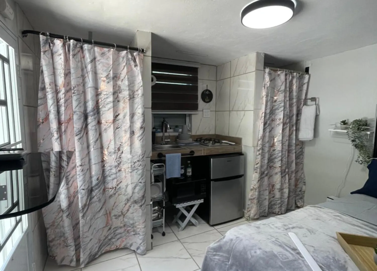 Mini Estudio Del Rio La Planta Arecibo Lägenhet